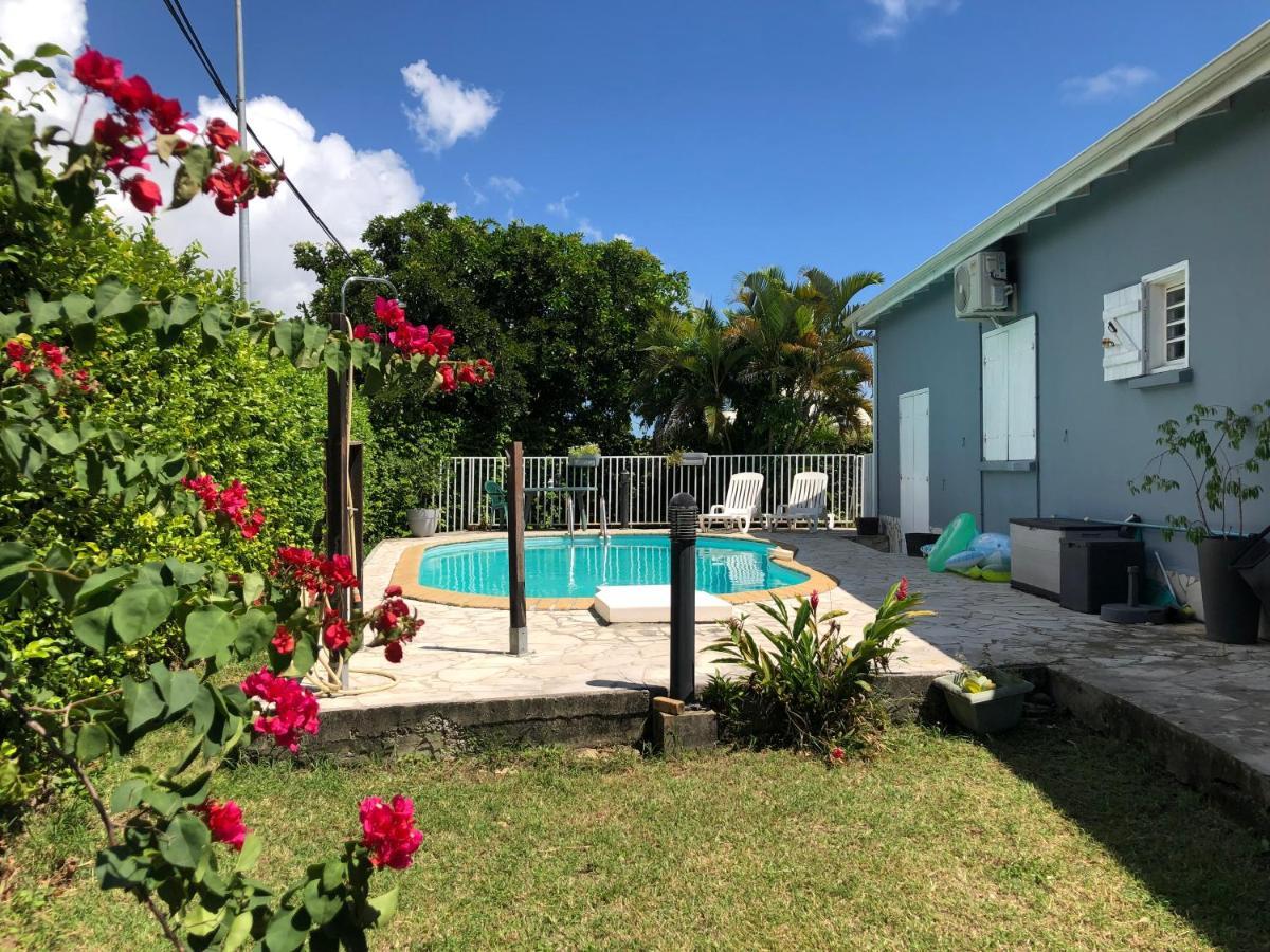 Apartamento T2 A Convenance Baie-Mahault Exterior foto